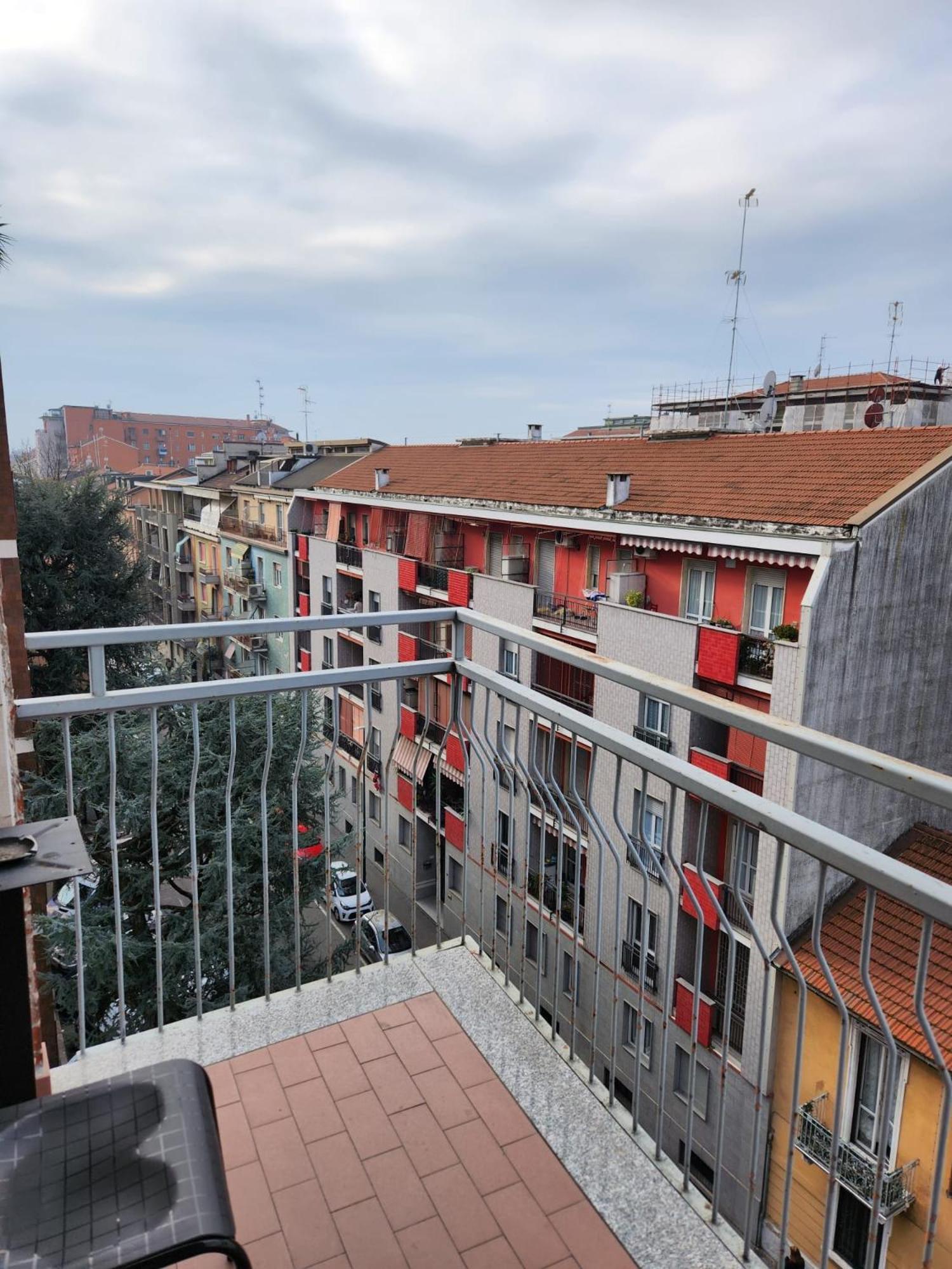 Guesthouse - Metro M1 Sesto Rondo Sesto San Giovanni Esterno foto